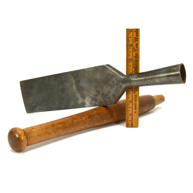 Antique Keen Kutter Carpenter’S Slick — 3-Inch Socket Chisel With 28-Inch Wooden Handle 1