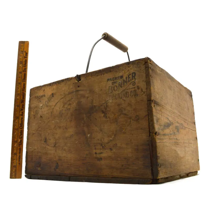 Antique Wooden Fruit Crate — Bonner’S Seedless Raisins Brand, California Origin 1