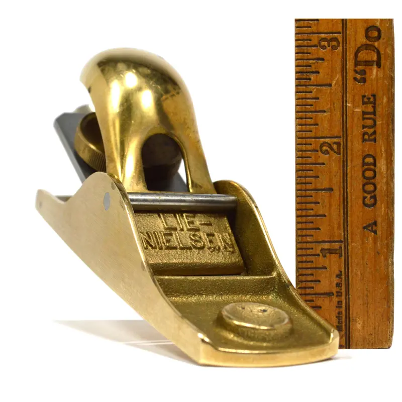 Lie-Nielsen No. 103 Trimming Block Plane — Low-Angle Bronze/Brass Design 1