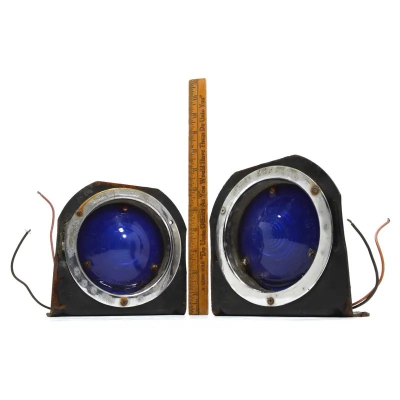 Mid-Century Automotive Signal-Stat Turn Signals – Model No. 3603 With Cobalt Blue Lenses (C. 1976) 1