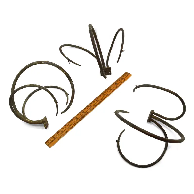Set Of 3 Unusual Curved Iron Claw Hooks – Vintage Industrial Brackets For Altered Art Or Steampunk 1
